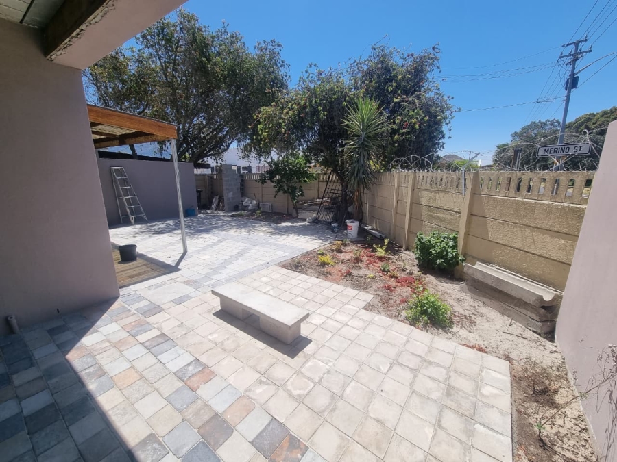 To Let 2 Bedroom Property for Rent in Rondebosch East Western Cape